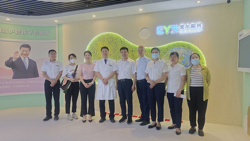 福建安溪愛爾眼科醫(yī)院——眼健康科普體驗(yàn)館項(xiàng)目順利交接(圖1) 福建安溪愛爾眼科醫(yī)院——眼健康科普體驗(yàn)館項(xiàng)目順利交接(圖1)